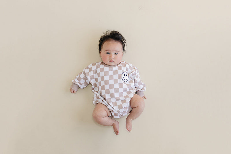 Bubble Romper | Checkered Smiley Latte