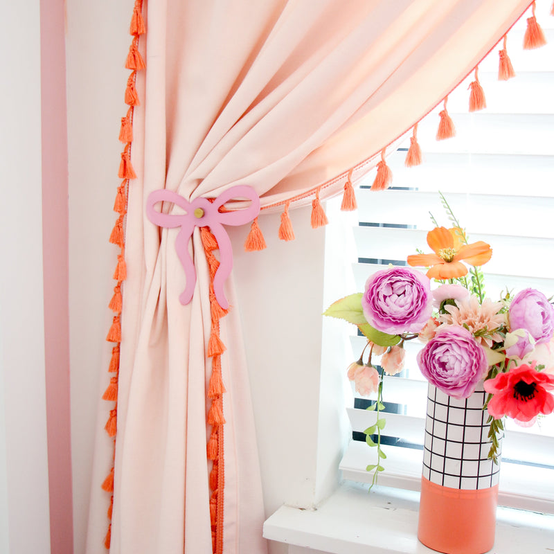 Acrylic bow curtain tie back