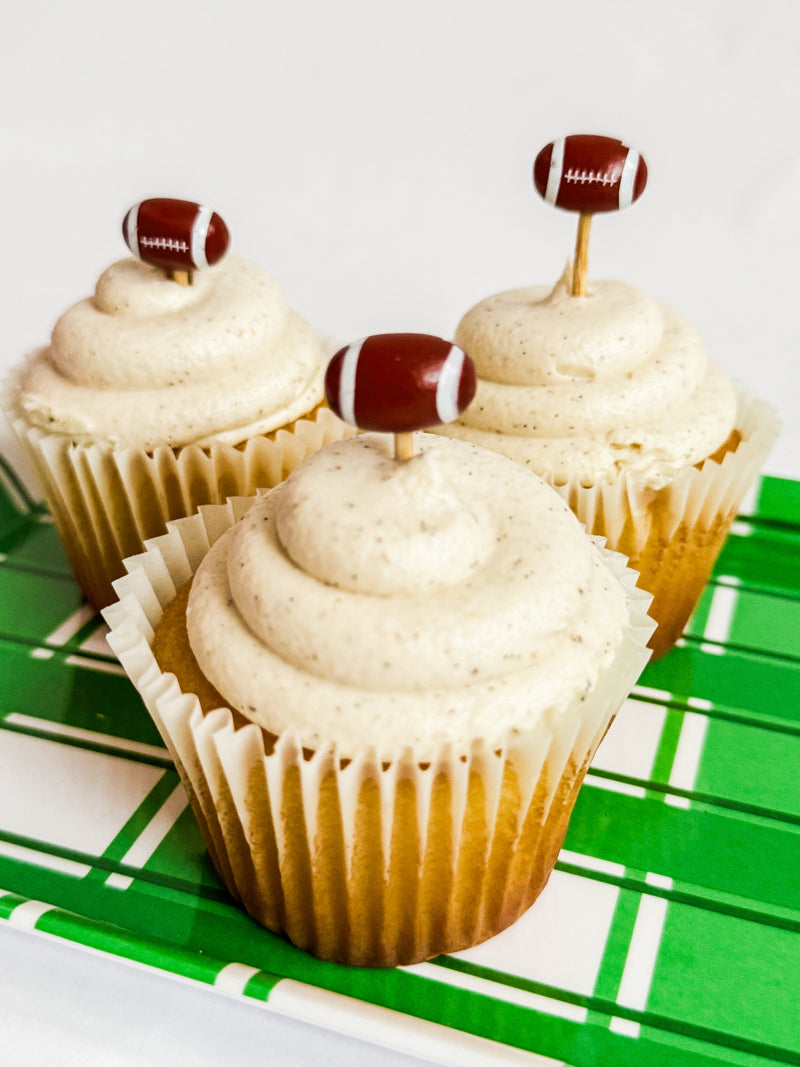 Green Plaid Gingham Reusable Melamine Party Tray for Appetizers & Desserts