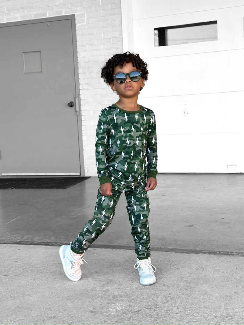 Bamboo Two Piece Set | Green Camo Bolts