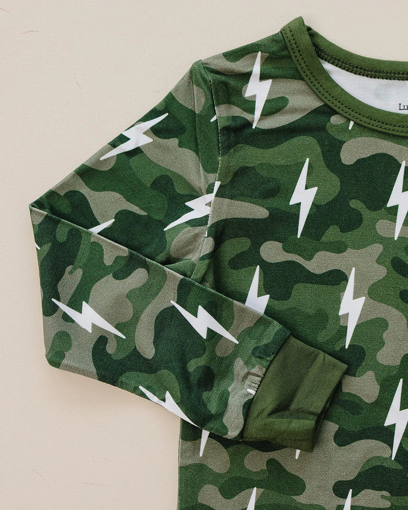Bamboo Two Piece Set | Green Camo Bolts