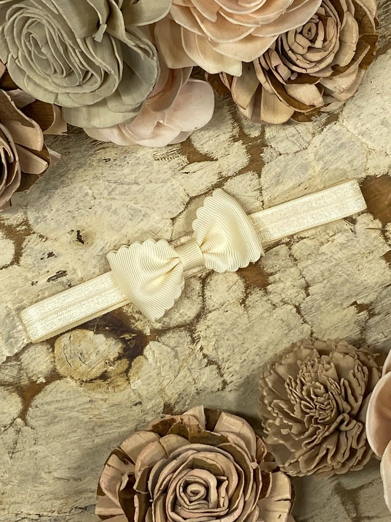 Bitty Scalloped Bow - Headband - 2.5"