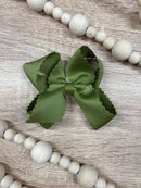 Classic Scalloped Bows - Alligator Clip - 4.5"
