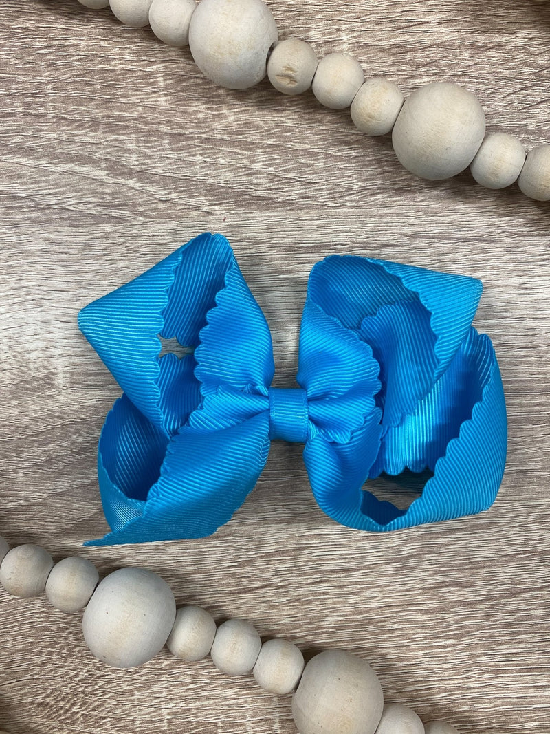 Classic Scalloped Bows - Alligator Clip - 4.5"