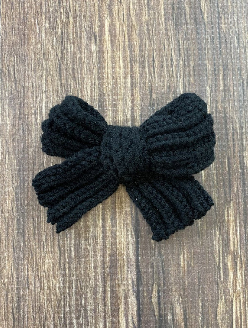 Knitted Hair Bow: FINAL SALE