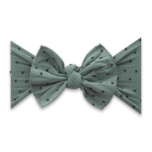 Shabby Dot Knot