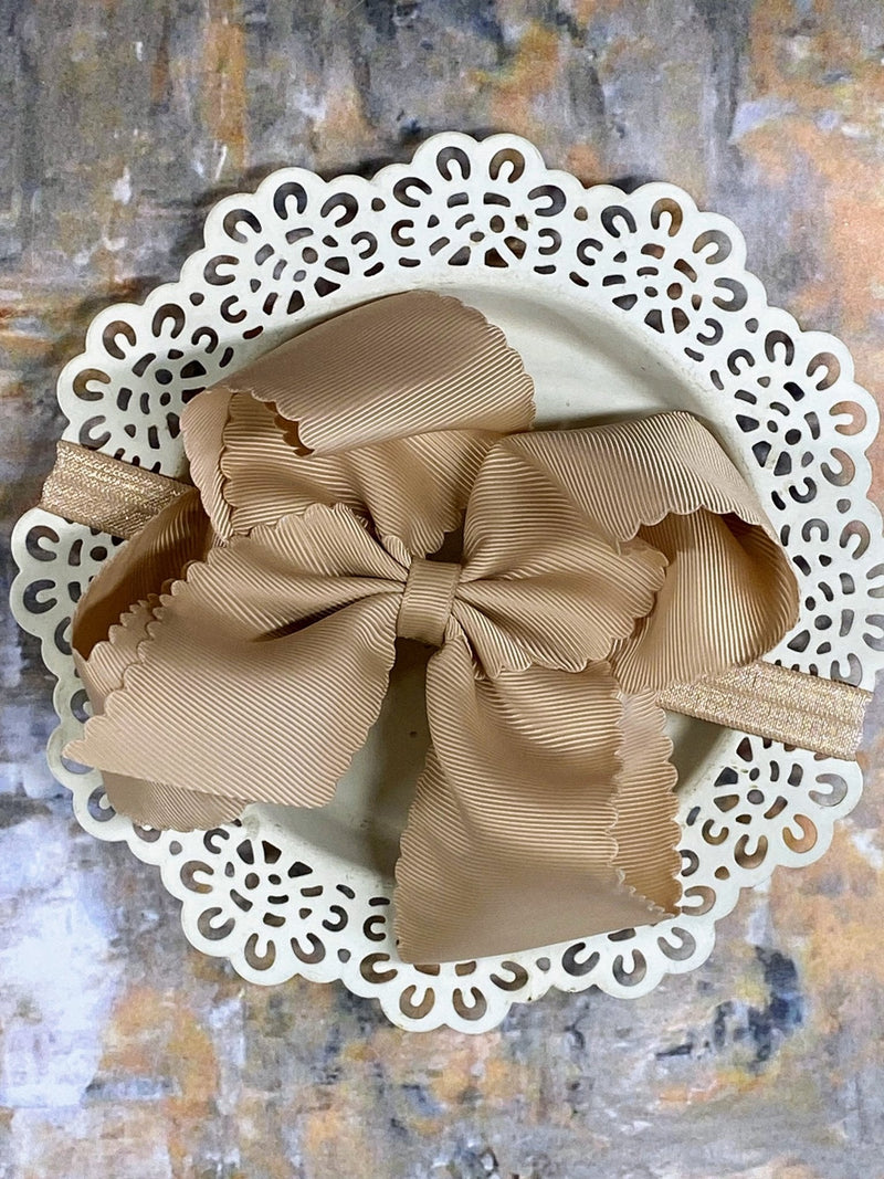 Oversize Scalloped Bow - Headband - 5.5"