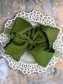 Oversize Scalloped Bow - Headband - 5.5"