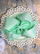 Oversize Scalloped Bow - Headband - 5.5"