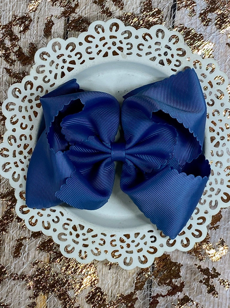 Oversize Scalloped Bows - Alligator Clip - 5.5"