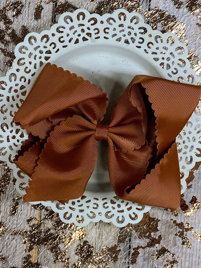 Oversize Scalloped Bows - Alligator Clip - 5.5"