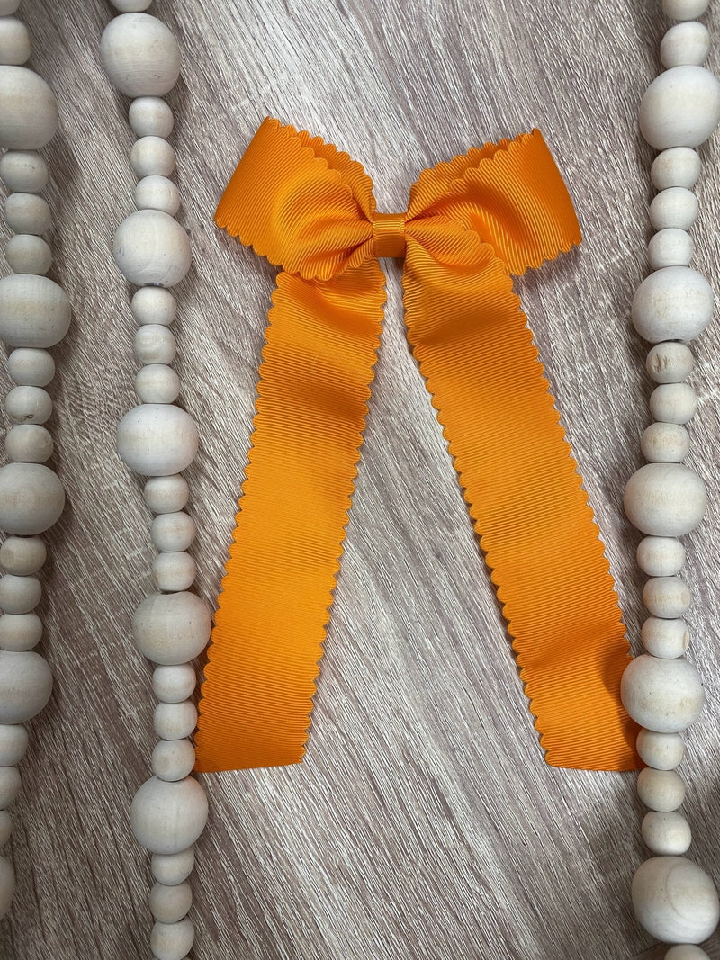 Scalloped Long Tail Bow with Alligator Clip